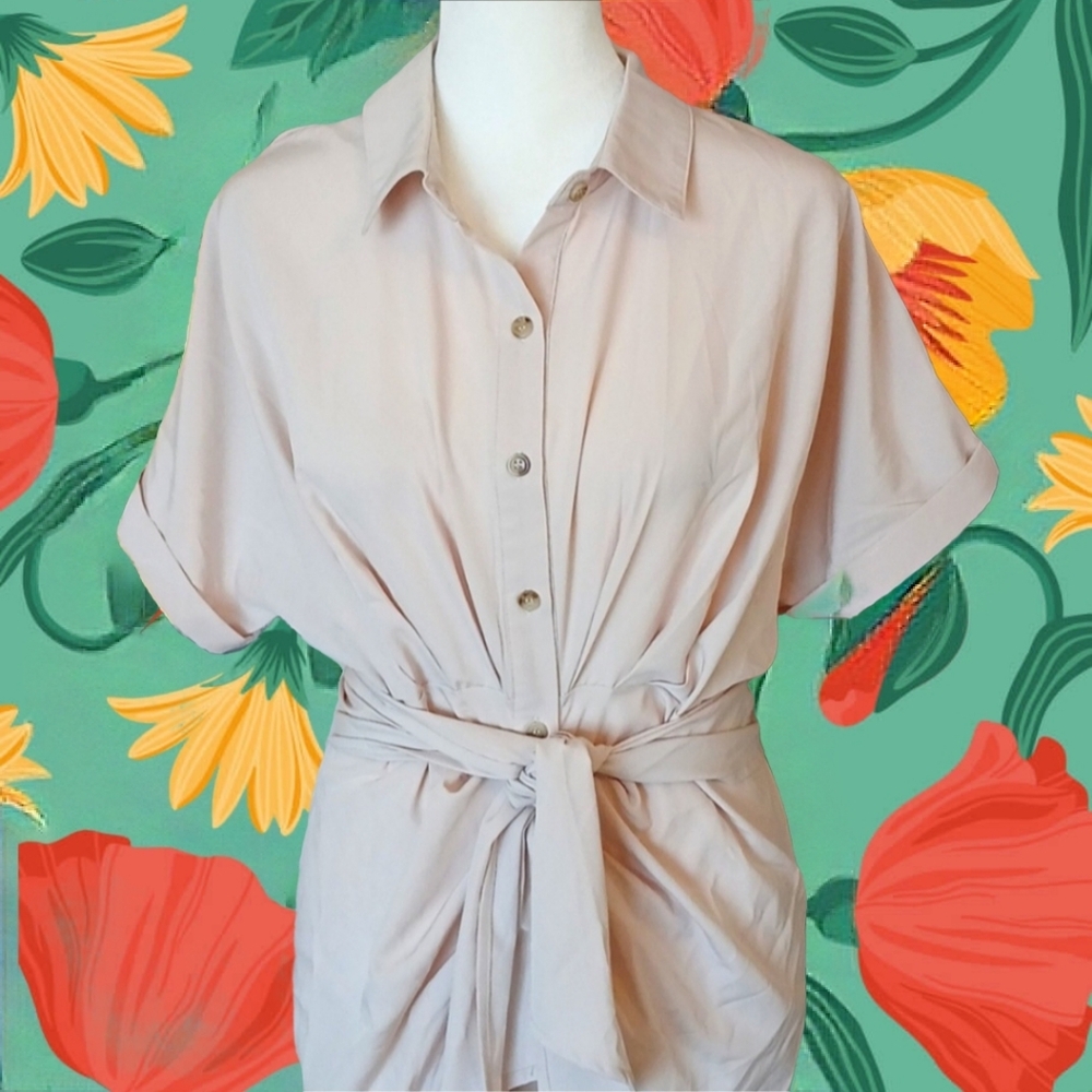 NWOT Light Tan Bisque Color Dress Size Womens M